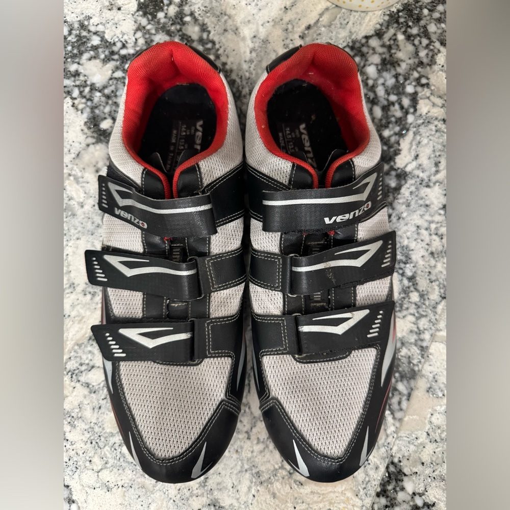 Venzo Road Cycling Shoes w/ Cleats Black Red Men’s Size 14.5